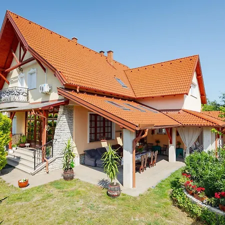 Апартаменты Tilia 4 By Interhome